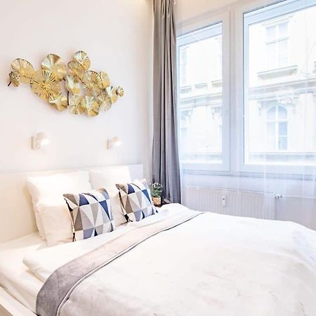 Ultra Central - New - Comfy Studio Budapest Ngoại thất bức ảnh